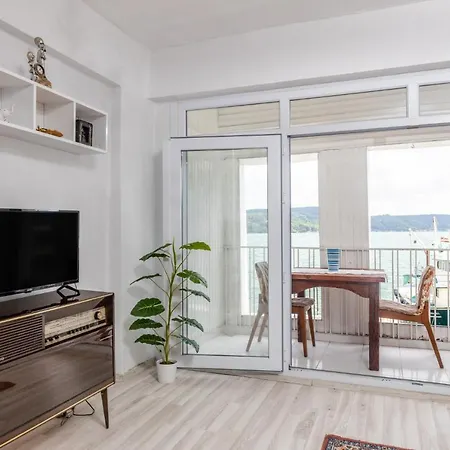 דירה Bosphorus View Dreamy Mansion Right By Sea